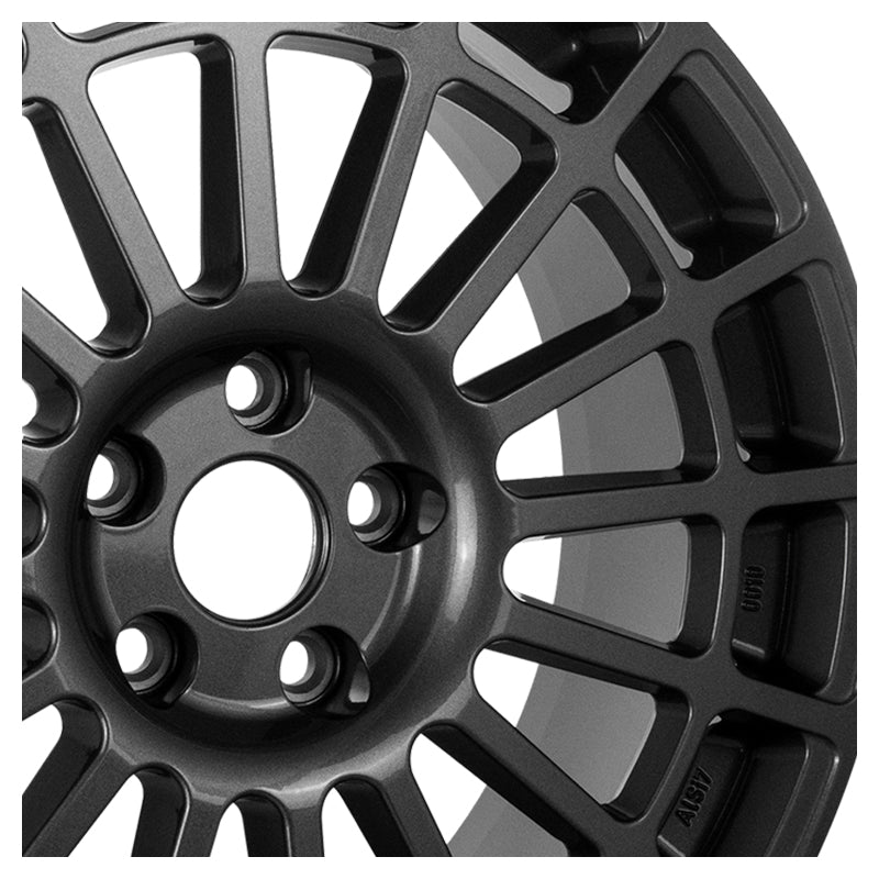 EVOCorse - Montecorse 8.0x18" x Toyota Yaris GR (shiny anthracite) - Ravasicorse