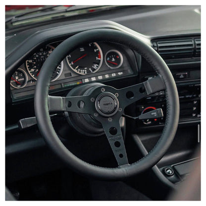 Volante MOMO - Prototipo Black Edition