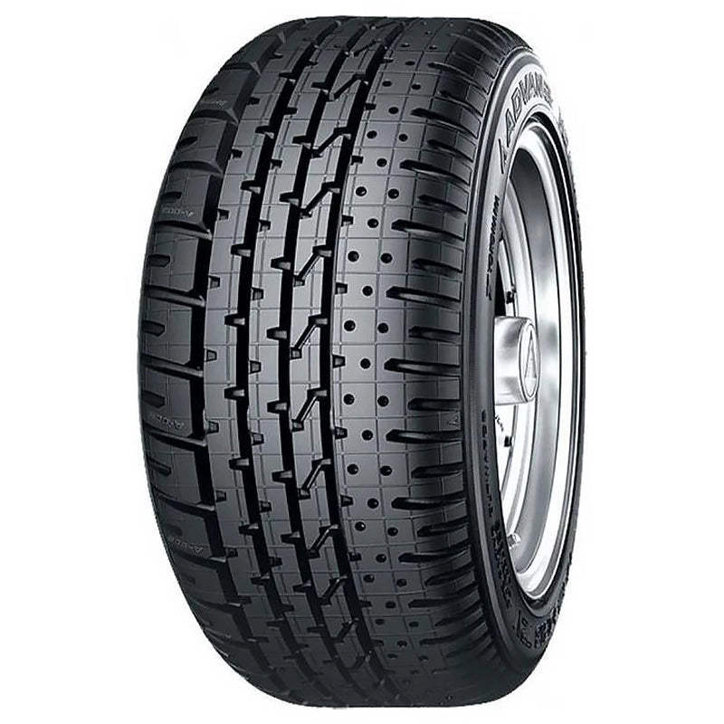 Yokohama | ADVAN HF Type-D A008 | 165/70R10 (72H) – Ravasicorse